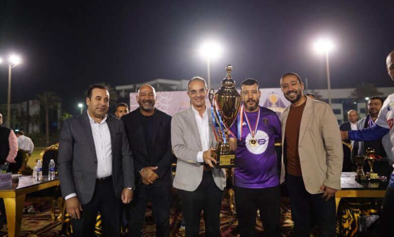 وزير الاتصالات