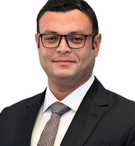 وزير الإسكان