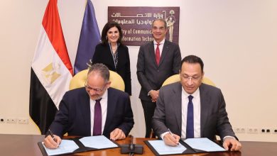 وزير الاتصالات