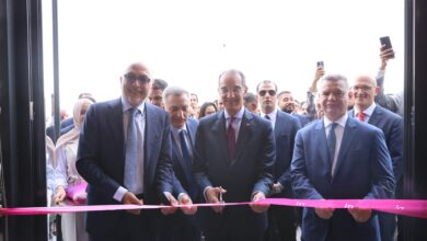 وزير الاتصالات 