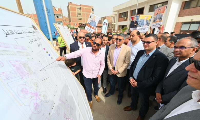 وزير الإسكان