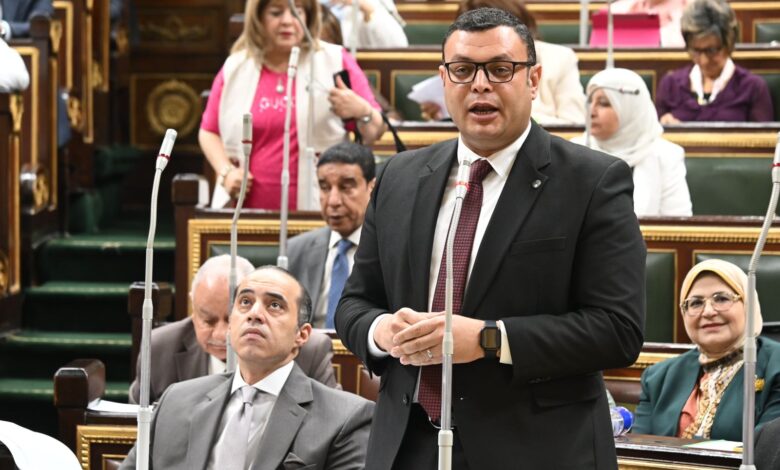 وزير الإسكان