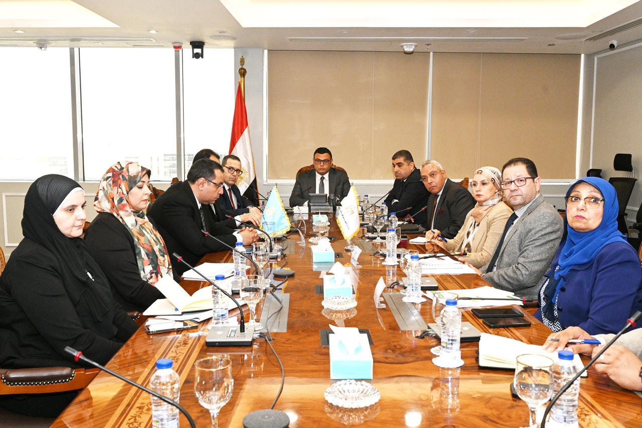 وزير الإسكان