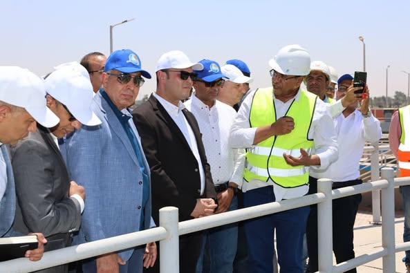 وزير الإسكان