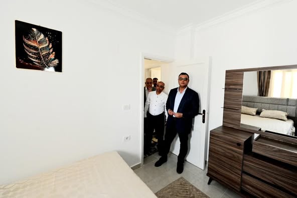 وزير الإسكان