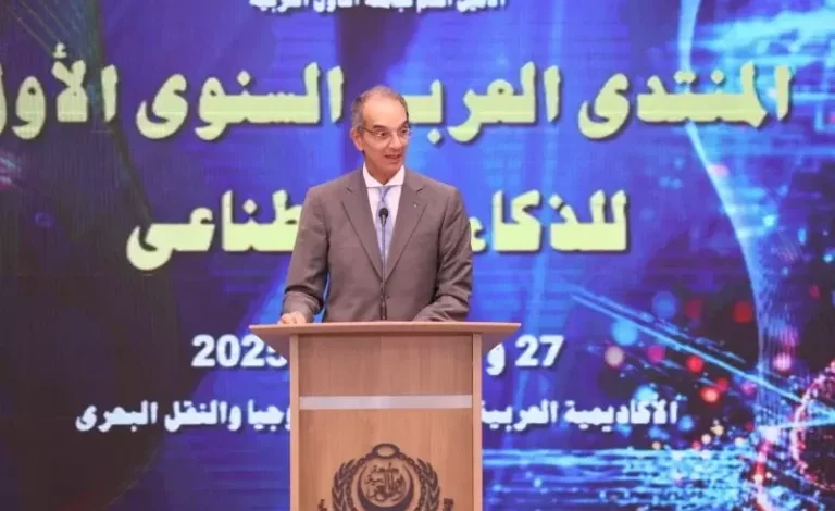 وزير الاتصالات