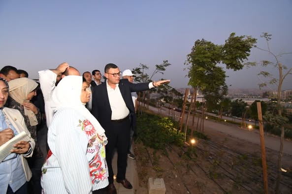 وزير الإسكان