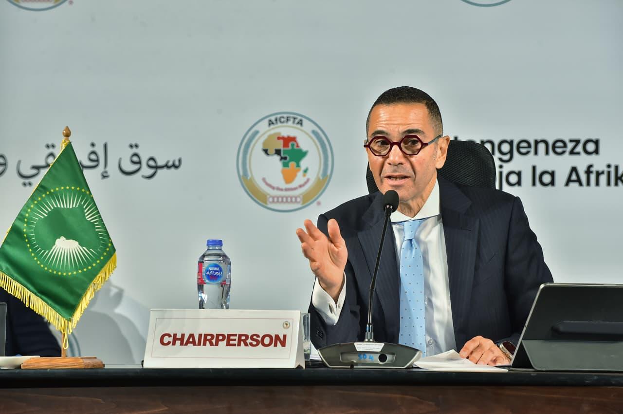 وزير الاستثمار