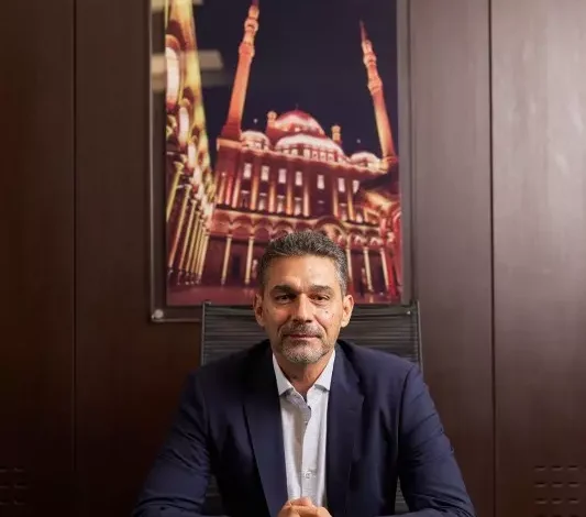 إي آند مصر