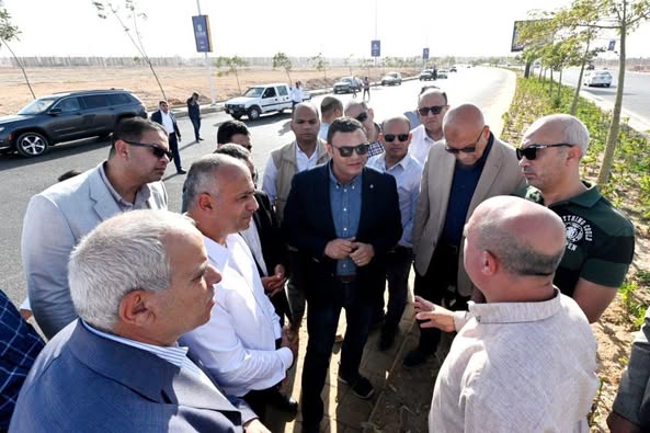 وزير الإسكان