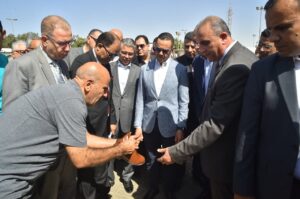 وزير الاستثمار والتجارة الخارجية