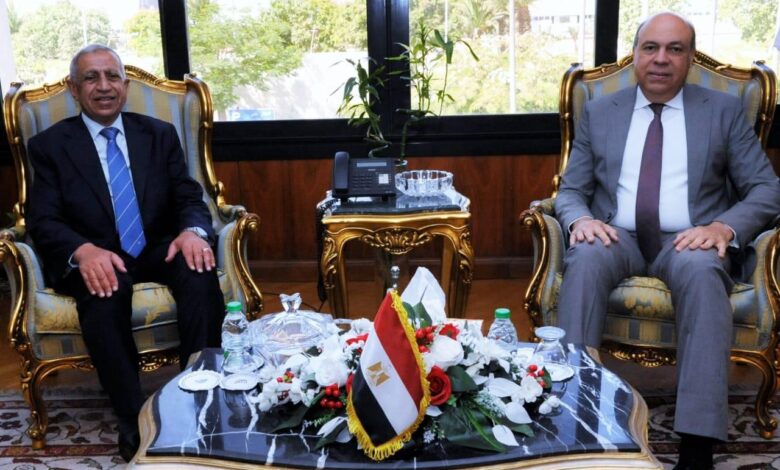 وزير الطيران