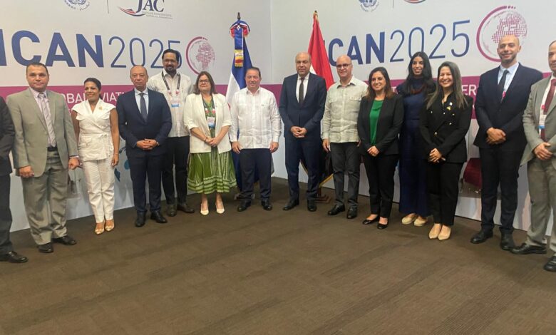 وزير الطيران المدني