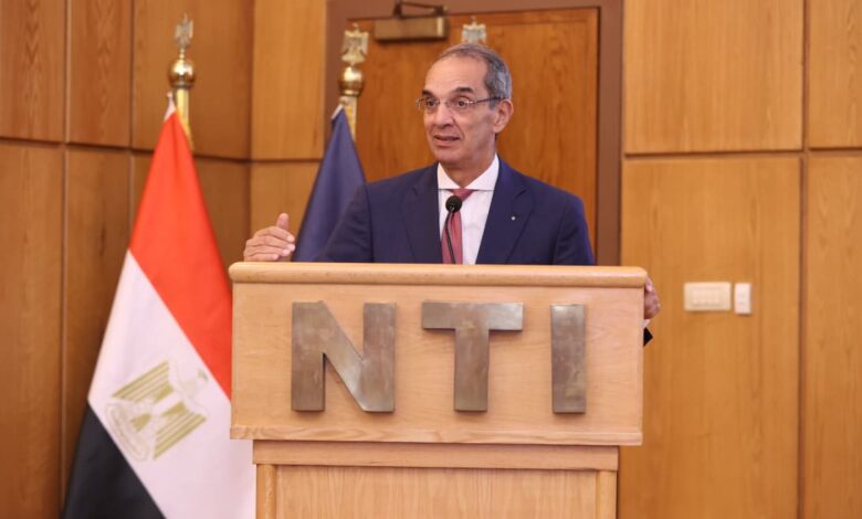  عمرو طلعت