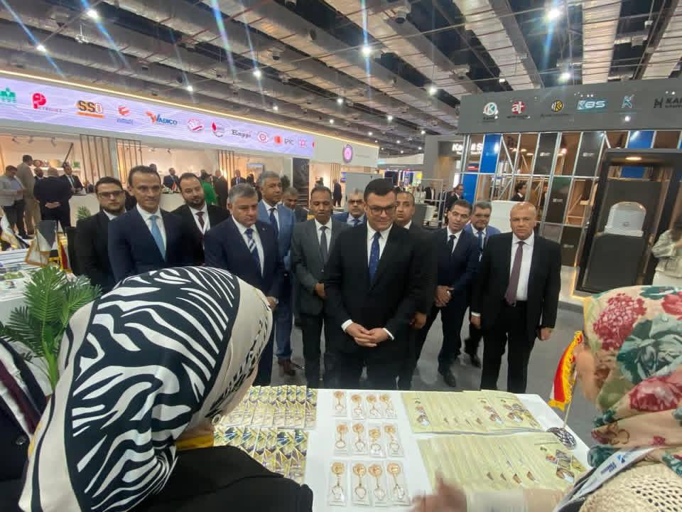وزير الإسكان