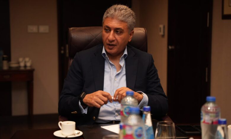 وزير السياحة