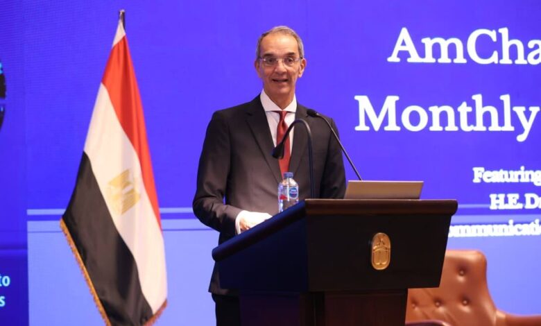 وزير الاتصالات