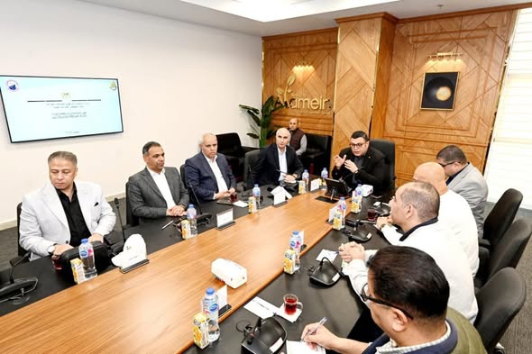 وزير الإسكان