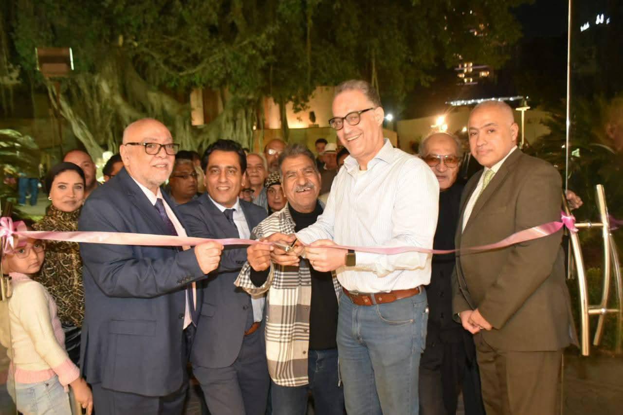 مطار القاهرة
