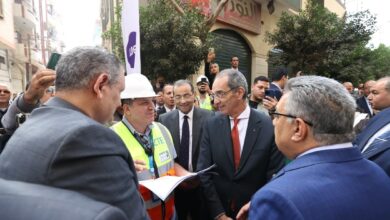 وزير الاتصالات