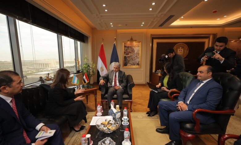 وزير السياحة