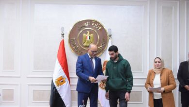 وزير العمل