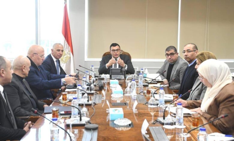 وزير الإسكان