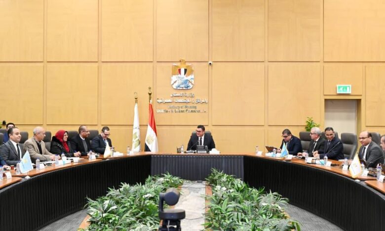 وزير الإسكان