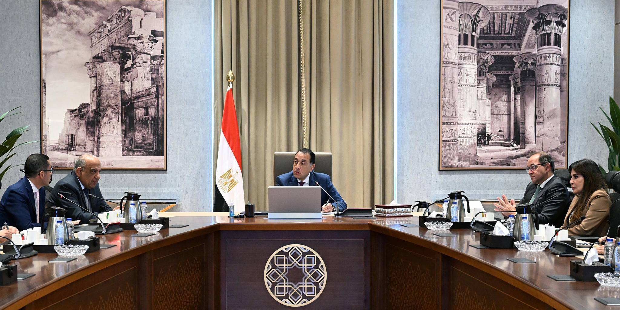 رئيس الوزراء