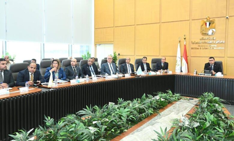 وزير الإسكان