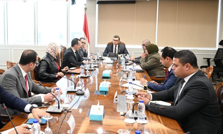 وزير الاسكان
