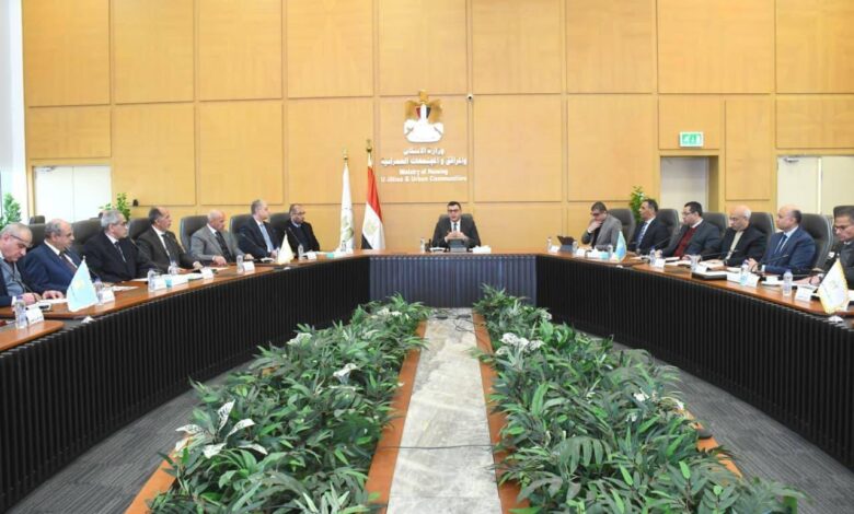 وزير الإسكان