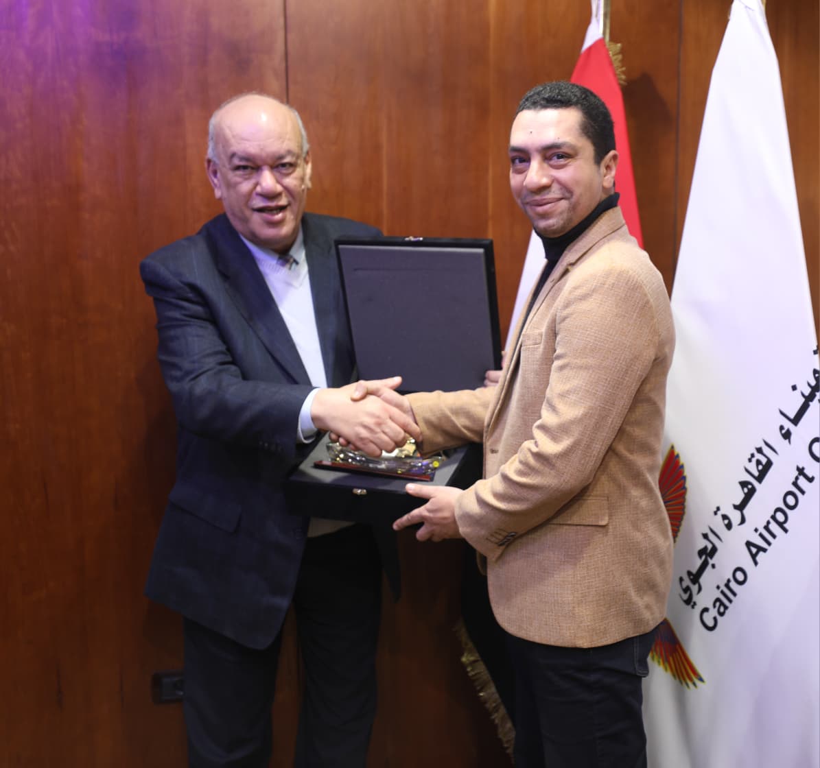 مطار القاهرة