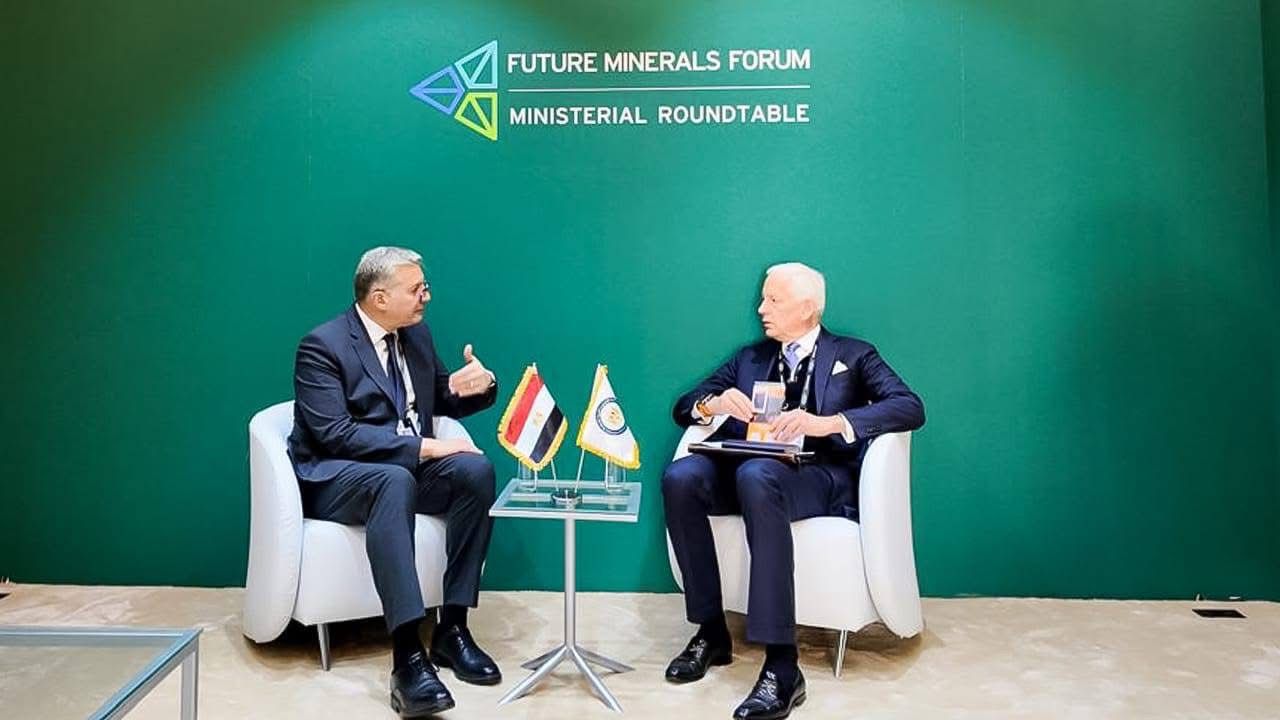 وزير البترول