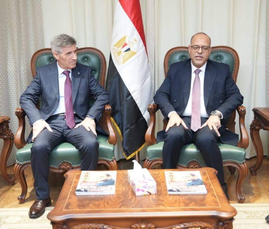 وزير العمل