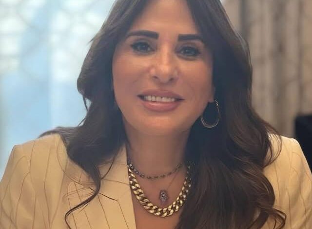 وزيرة الإسكان