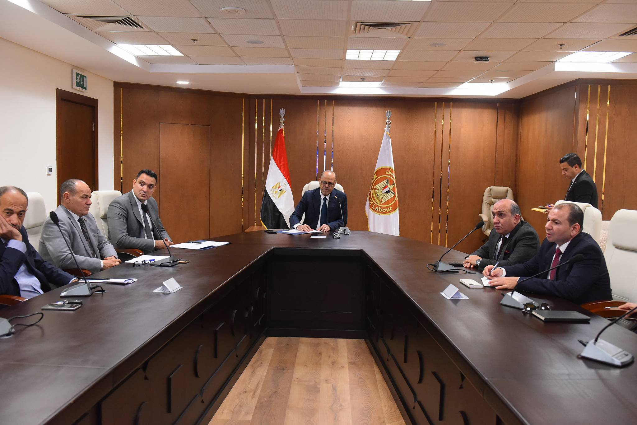 وزير العمل