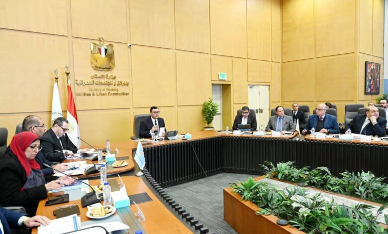 وزير الإسكان