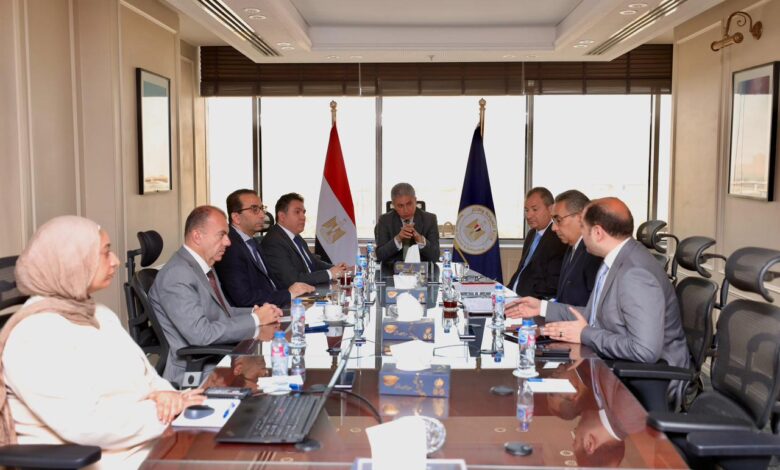 وزير السياحة
