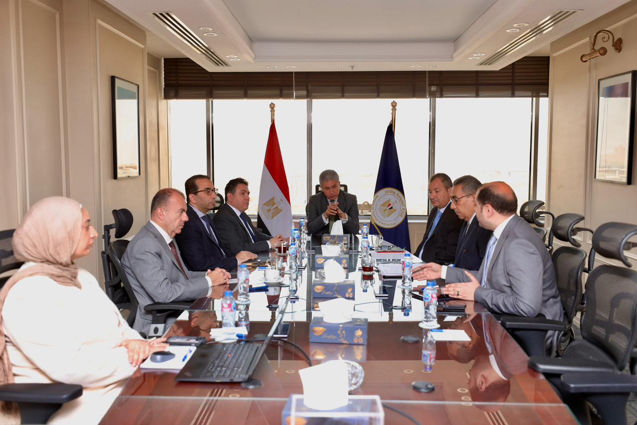 وزير السياحة
