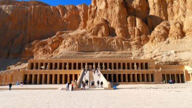 الاثار