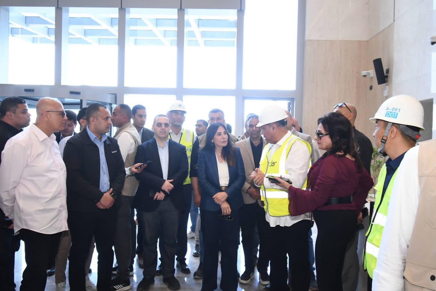 وزيرة الإسكان