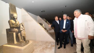 وزير السياحة