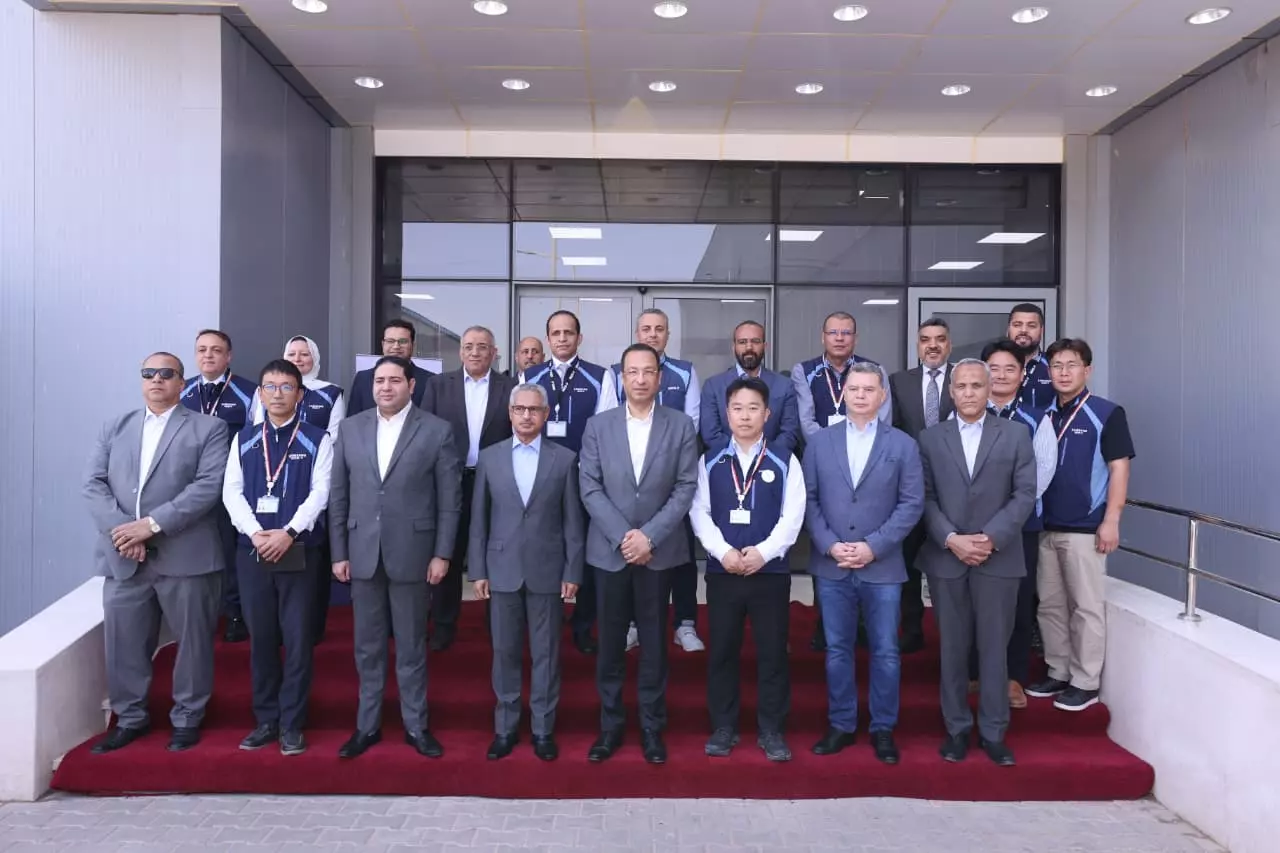 وزير الاتصالات
