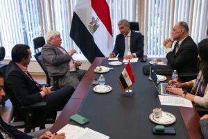 وزير السياحة والآثار