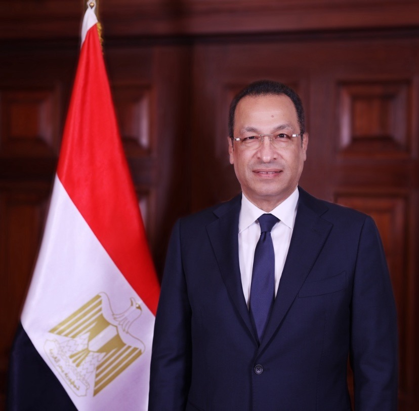 وزير الاتصالات