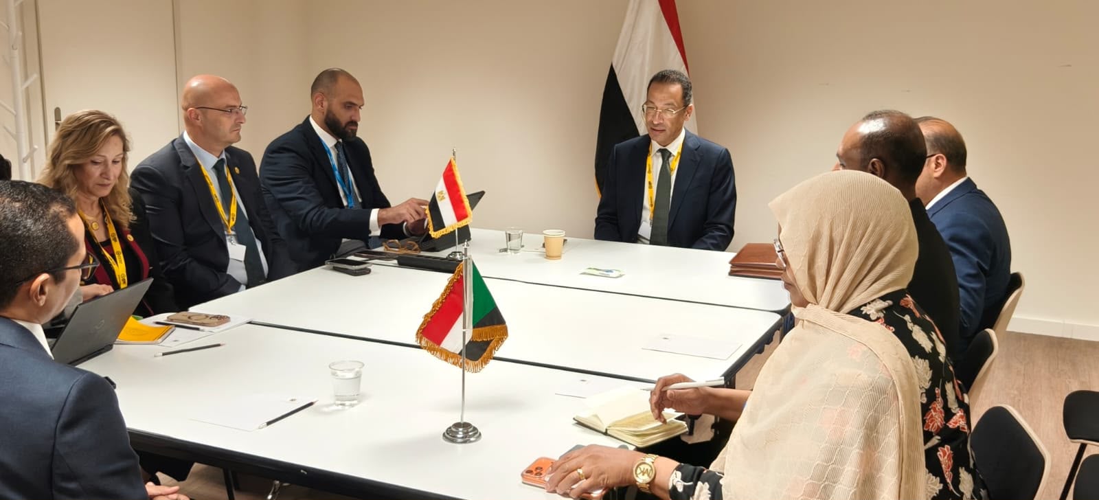 وزير الاتصالات