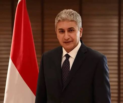 وزير السياحة