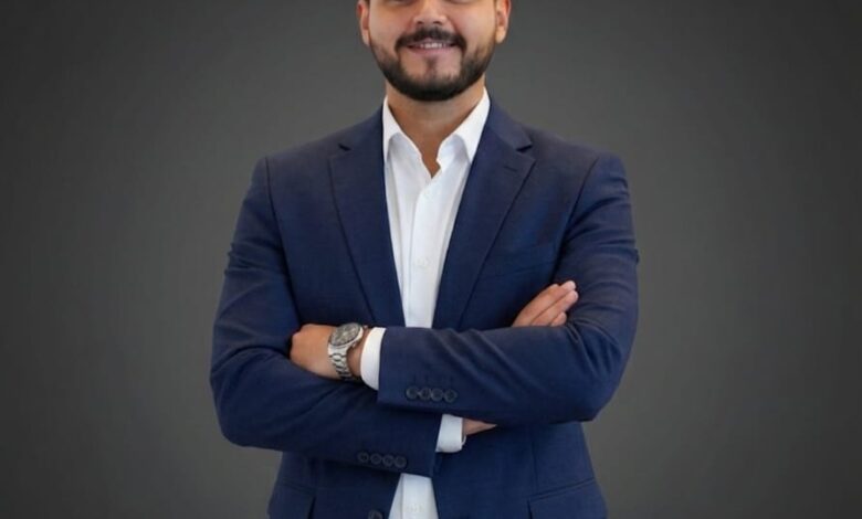 عمر النجار