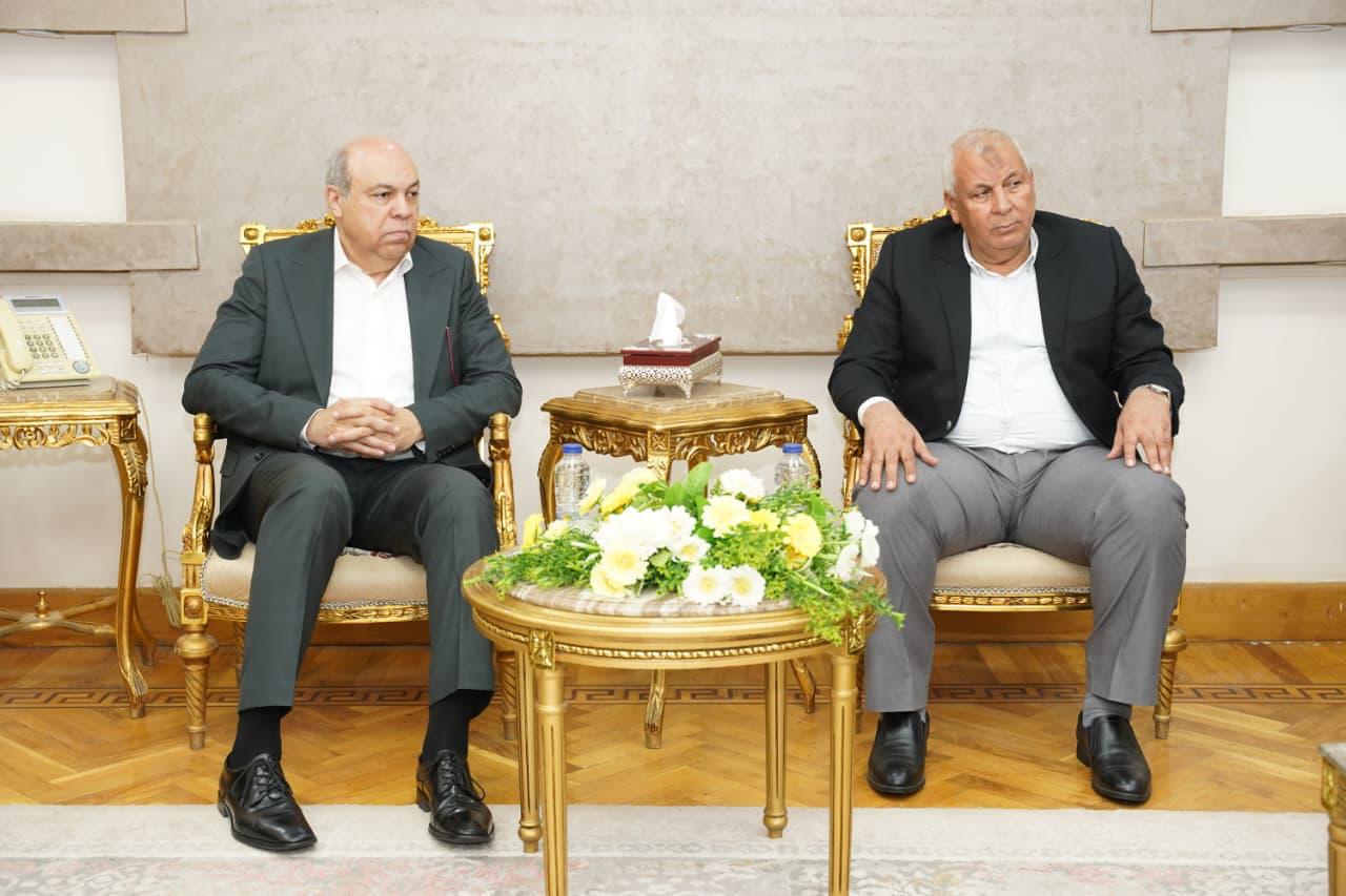 وزير الطيران